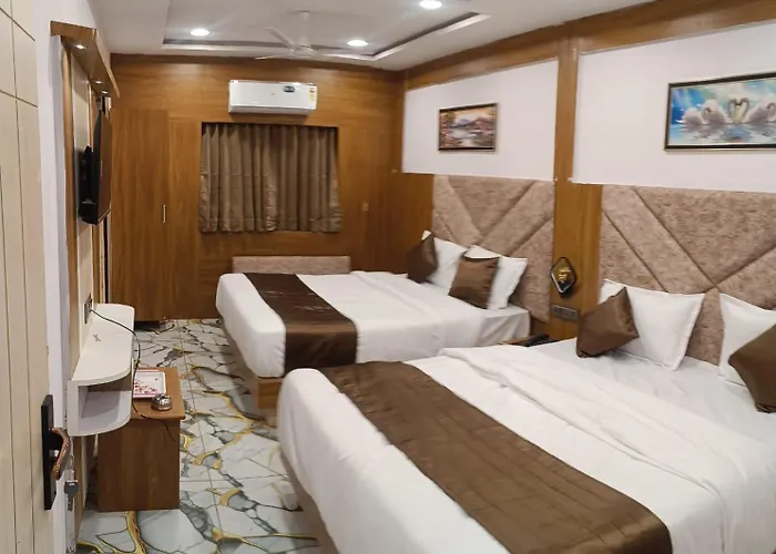 Hotel Kavya Inn